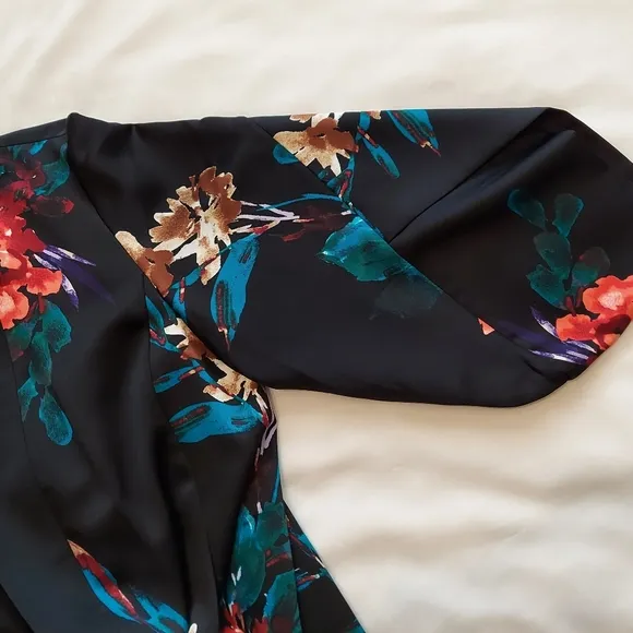NWT Chico's Drama Duster Tulip Sleeve Jacket Floral on Black 3/4 Sleeve …