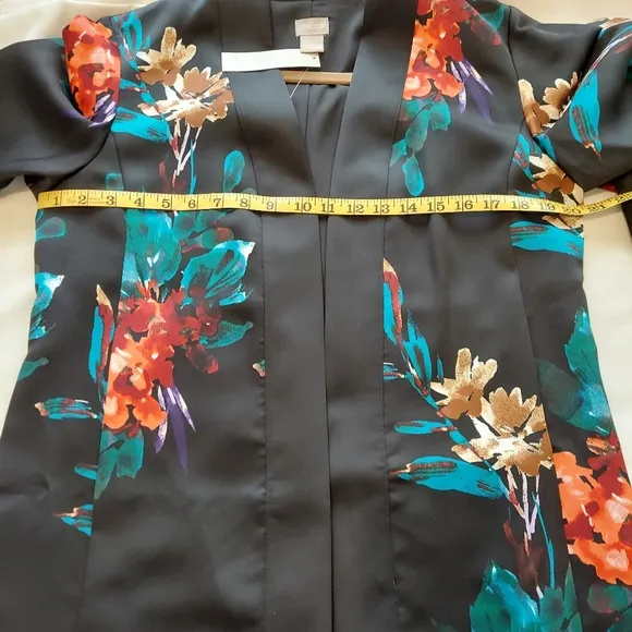 NWT Chico's Drama Duster Tulip Sleeve Jacket Floral on Black 3/4 Sleeve …