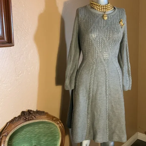 NWT Eliza J. Cable Knit Fit &amp; Flate Sweater Dress.  Sz L