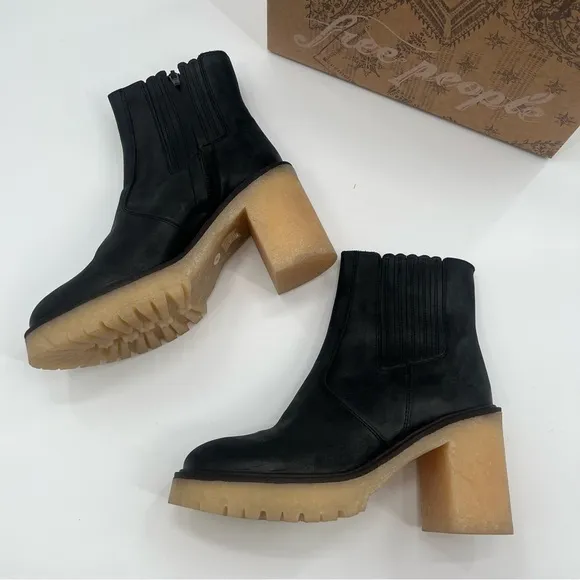 NWT Free People James Chelsea Black Boots Chunky Feels Ankle Booties 38.5 US 8.5