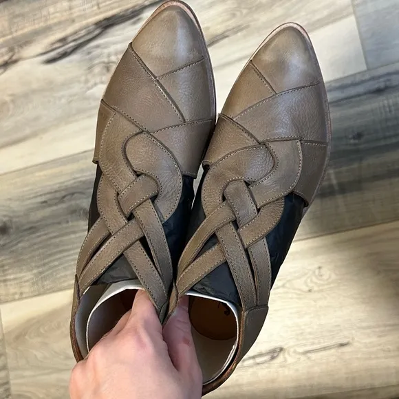 NWT Free People Wanderlust Leather Sandals