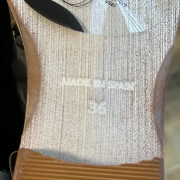 NWT Free People Wanderlust Leather Sandals
