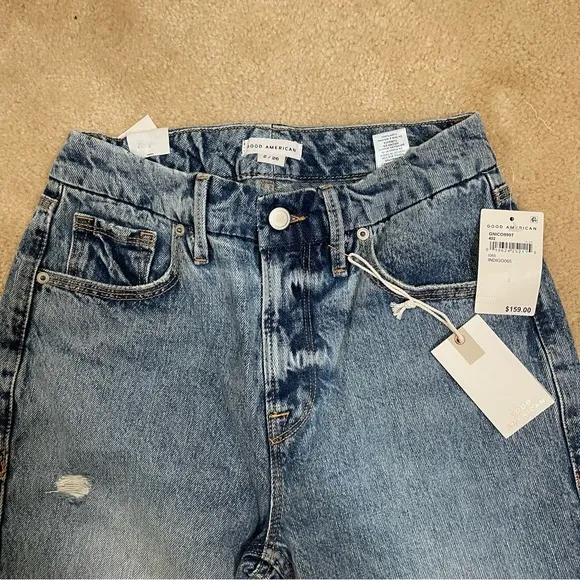 NWT! Good American Women’s Good 90’s Icon Blue Straight Leg Jeans - Size 2/26