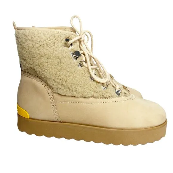 NWT Larroude Vail Boot in Sand Cream Shearpa Suede Boots 7