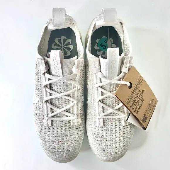 NWT Nike Air Vapormax 2021 FK Knit Phantom Sneakers Women’s 5.5 Shoes