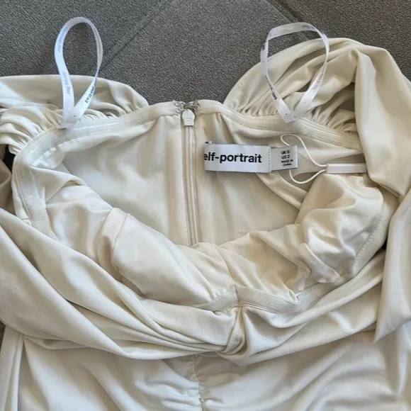 NWT Self-Portrait Ivory Jersey Off-Shoulder Mini Dress, US2/UK6 XS bridal cream