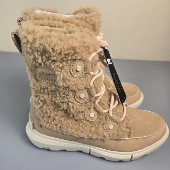 NWT Sorel Youth Explorer Cozy Faux Fur Boots Size 3