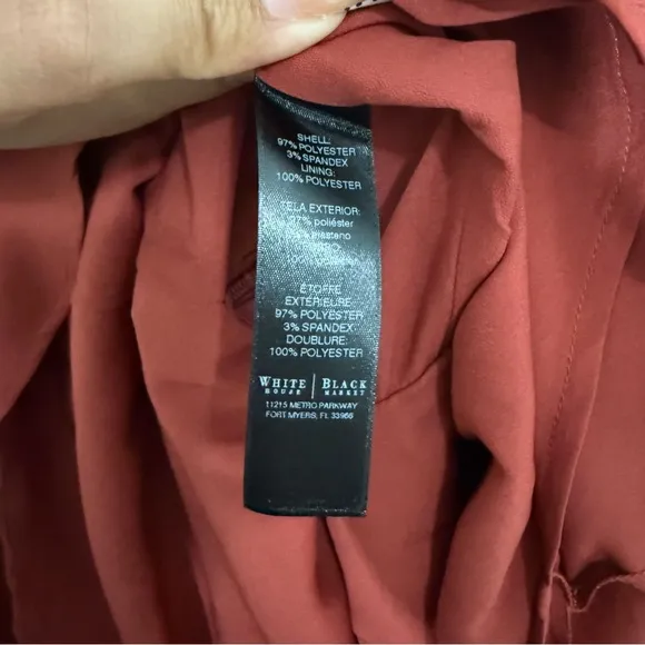 NWT White House Black Market Long Sleeve Pintuck Cinnamon Dress Size 2