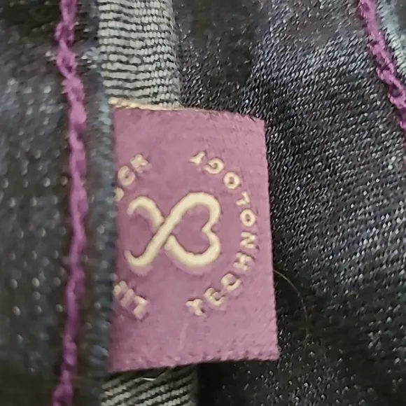 NYDJ Dark Indigo Straight Leg Jeans EUC