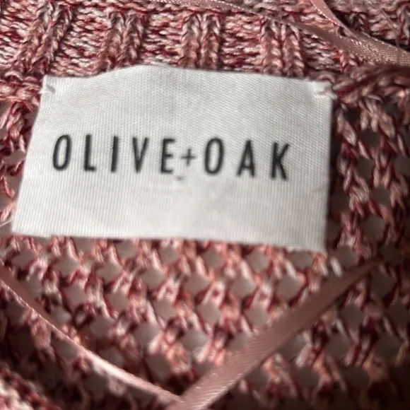 Olive   Oak cold  shoulder sweater. maroon and cream size medium NWT