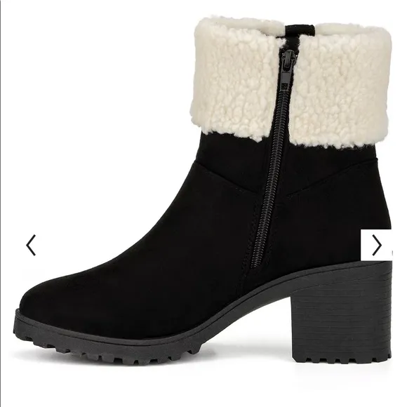 Olivia Miller Womens Amy Sherpa Cuff Bootie