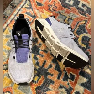 ON CLOUD Kids Cloud Sky Sneaker Size 5.5 Y