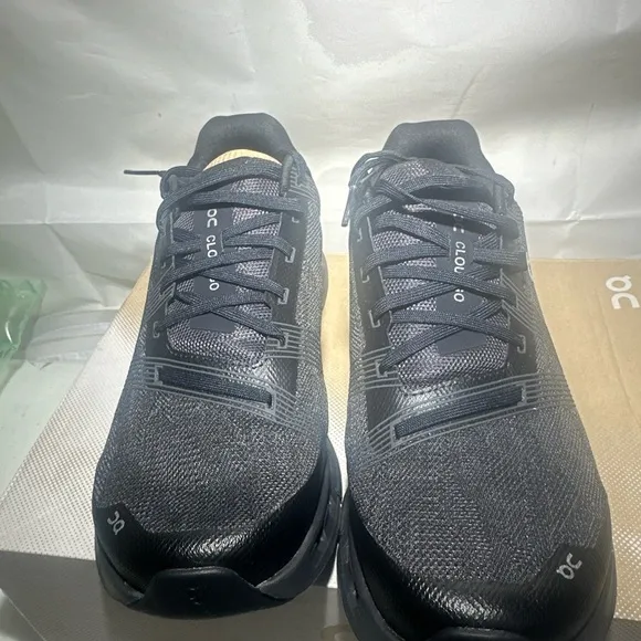 On Cloud Running Shoes Black Eclipse size 9.5 Men