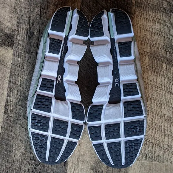 On Cloudboom 1 Men’s Running Shoes
