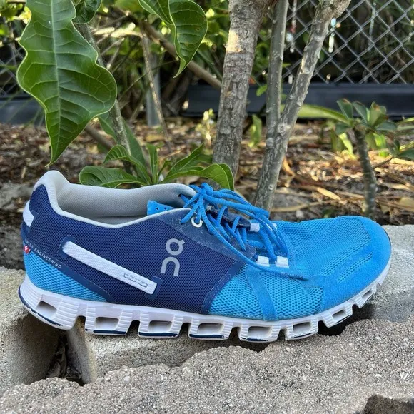 ON Men's Cloud Malibu/Denim Cloudtec Running Shoes Size M 9.5