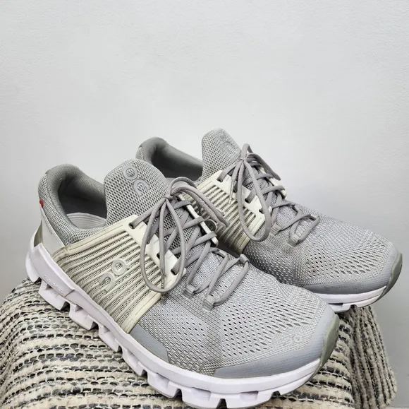 On Running Cloud Swift Gray Running Shoes Womens 10