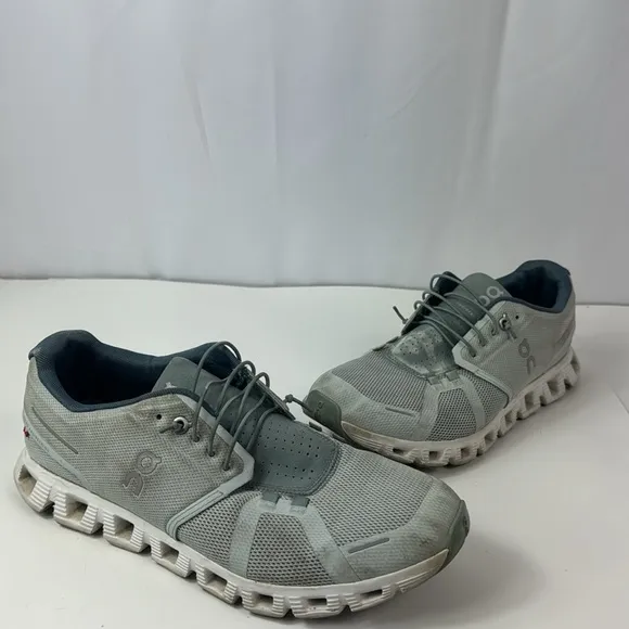 On Running Cloud Women's Running Shoes