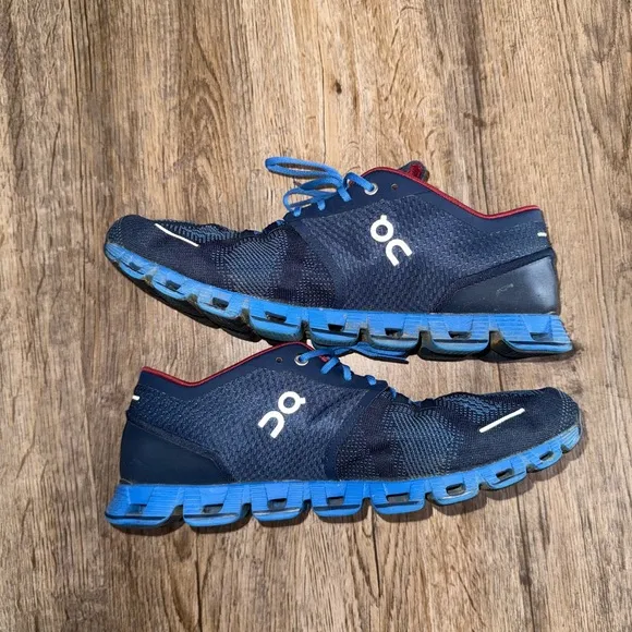 ON Running • Cloud X Running Shoes