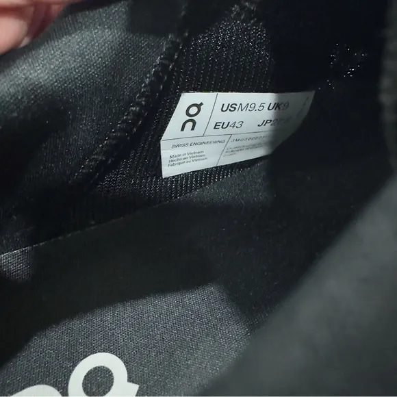 On Running Cloudeclipse Men’s Shoes
