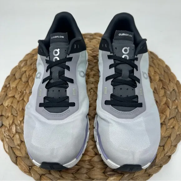 On Running Cloudflow 4 Running Shoes Fade Wisteria Size 9.5 Women's