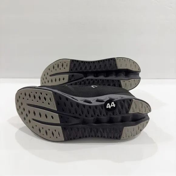 On Running Men's Athletic Shoes - Black and White