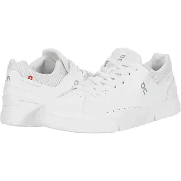 ON The Roger Advantage Sneakers in All White 10.5 New Mens Athletic Shoes