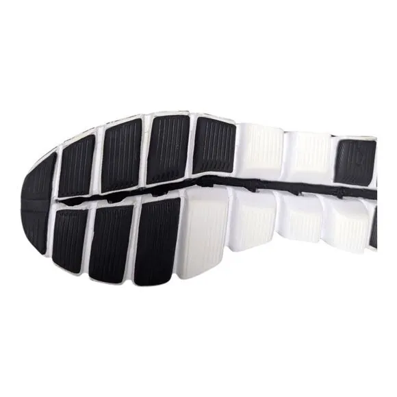 ON RUNNING Cloud 2.0 &quot;Black/White&quot; Running Shoes Size 9