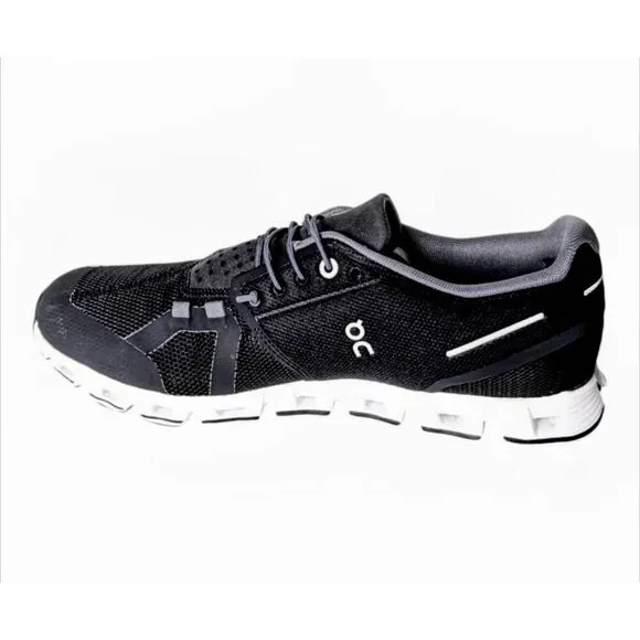 ON RUNNING Cloud 2.0 &quot;Black/White&quot; Running Shoes Size 9