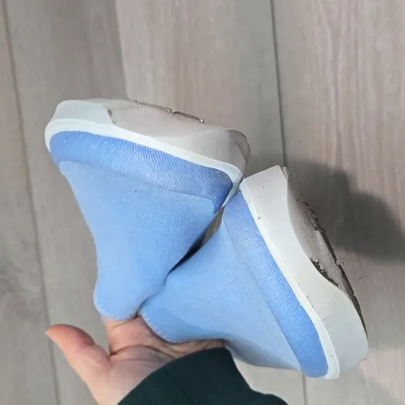 Oofos Women Revovery Light Blue Slip-On Shoes Sz 9