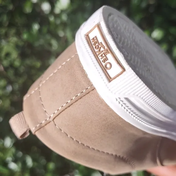 OshKosh® Bgosh Boys/ Toddler Shoes Size 13M Putney Tan Laces Slip On