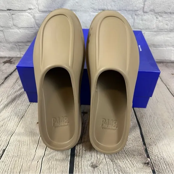 P448 Men’s Flo Apron Toe Mules Lightweight Taupe Mimetic EU44-45 (11-12) NIB