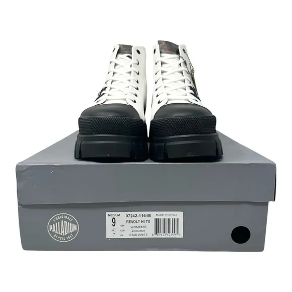 Palladium Women’s Revolt Hi TX Round Toe Hiking Boots 97242-116-M White Size 9