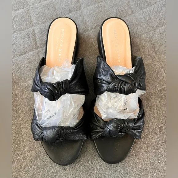 PATRICIA GREEN Sz 8 Black Leather Slip Double Strap Knotted Slip on Sandals