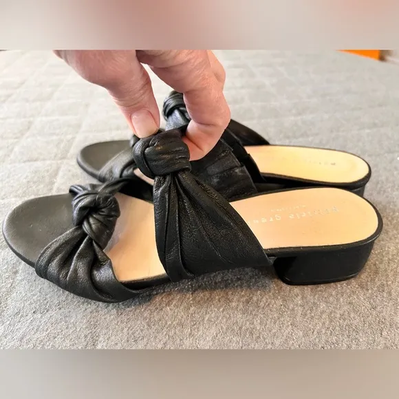 PATRICIA GREEN Sz 8 Black Leather Slip Double Strap Knotted Slip on Sandals