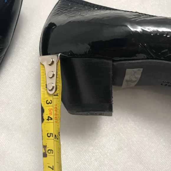 Paul Green black patent leather square Mary Jane shoes
