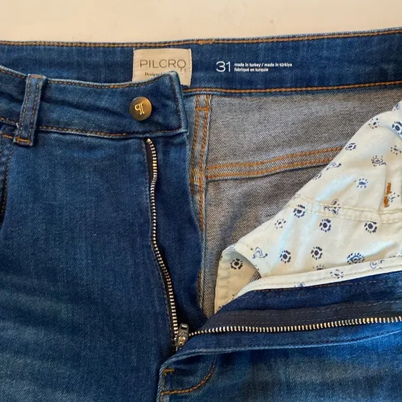 Pilcro Dark Wash Blue Denim High Waisted Flare Jeans Size 31