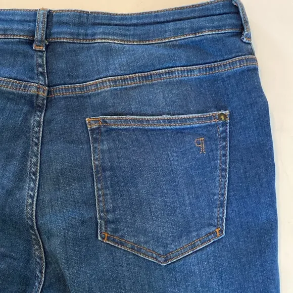 Pilcro Dark Wash Blue Denim High Waisted Flare Jeans Size 31