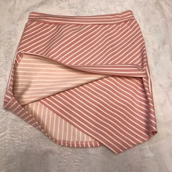Pink &amp; White Envelope Skirt 💕 NWT!