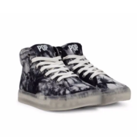 Pop Shoes Fairmount Light Up Sneakers (Big Kid)