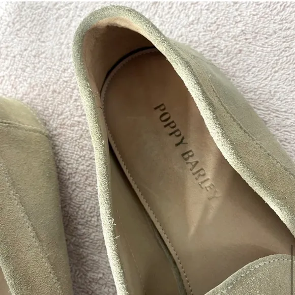 Poppy Barley Light Tan Suede Slip On Loafer Style Shoes 8.5