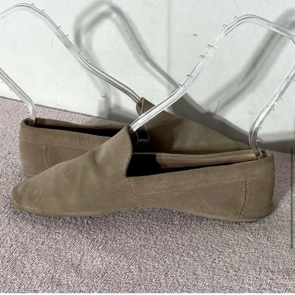 Poppy Barley Light Tan Suede Slip On Loafer Style Shoes 8.5