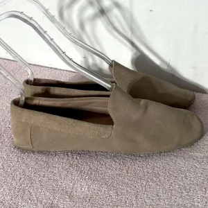 Poppy Barley Light Tan Suede Slip On Loafer Style Shoes 8.5