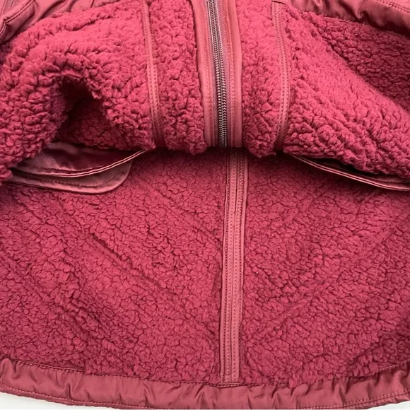 Prana Skirt Esia Bum Warmer Quilted Zipper Pull On Pockets Maroon Burgundy Red
