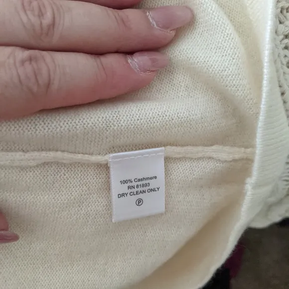 Precious Fibers 100% Cashmere Mock Neck Sweater – White, Size Small