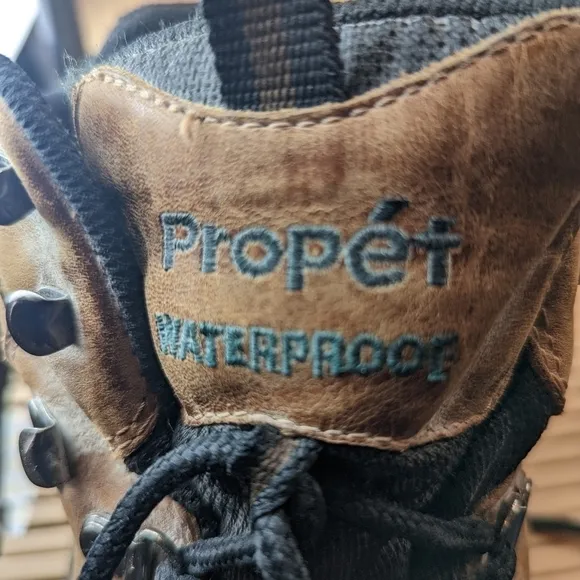 Propet M3188 &quot;Cliff Walker&quot; Sealtex Waterproof tan Nubuck Leather Lace Up Boots