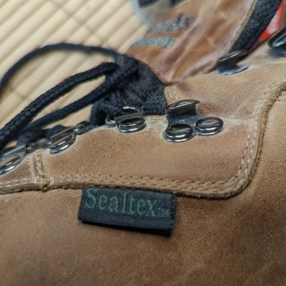 Propet M3188 &quot;Cliff Walker&quot; Sealtex Waterproof tan Nubuck Leather Lace Up Boots