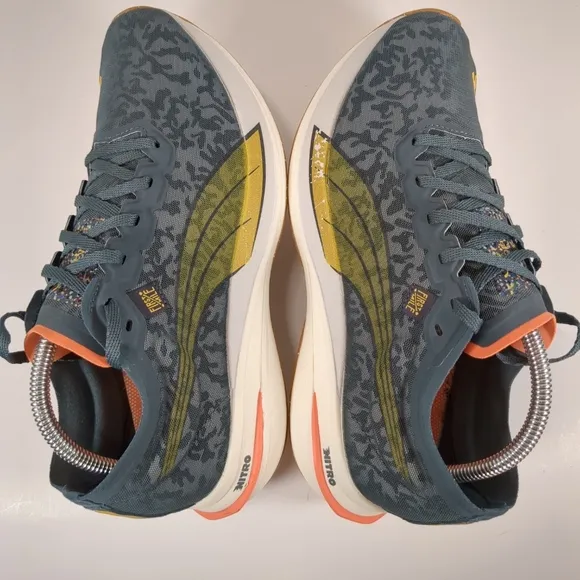 Puma Men's Deviate Nitro  Running Shoes