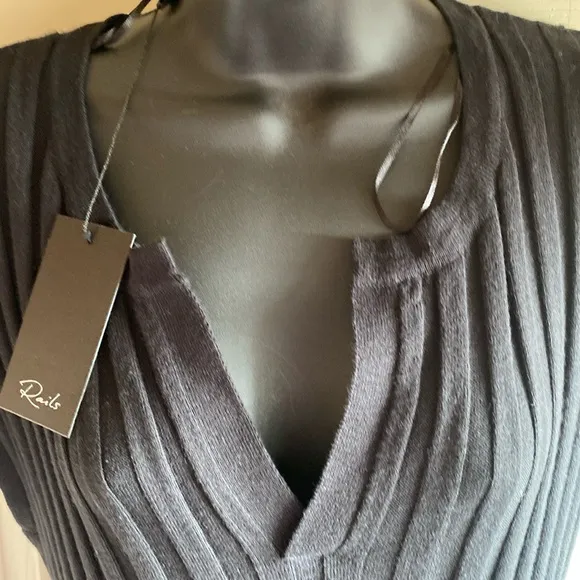 Rails NWT Ashley Vneck Black Cotton Blend Wide Ribbed Knit Dress size medium