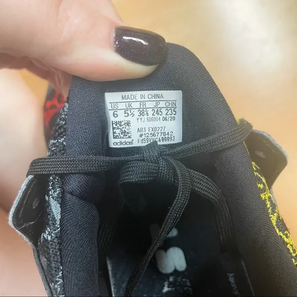 RARE HTF Adidas x Disney Ultra Boost Black &amp; Multi Goofy Graphic Sneaker Size 6