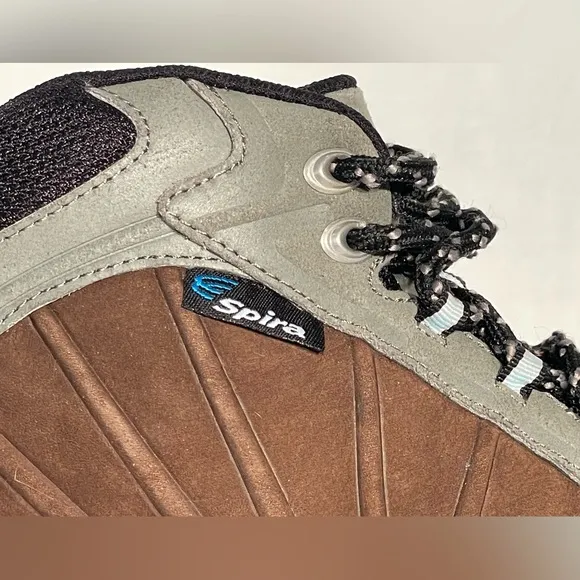 Rare Spira Hiking Boots Women’s Brown Gray Leather Trail Boots Size 8